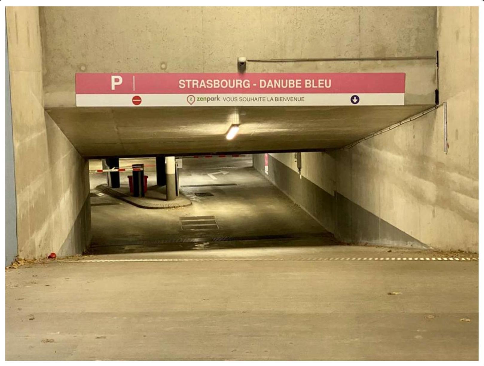 Les Lodges Des Forges Strasbourg Ngoại thất bức ảnh